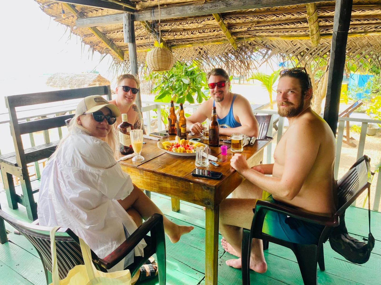 Sea Shine Guest House Hikkaduwa Eksteriør bilde